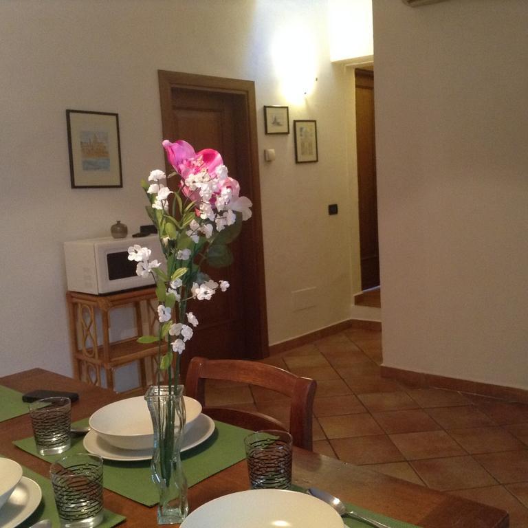 Apartament Vellutini Number One Florencja Pokój zdjęcie