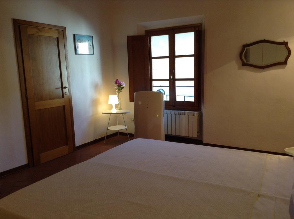 Apartament Vellutini Number One Florencja Pokój zdjęcie