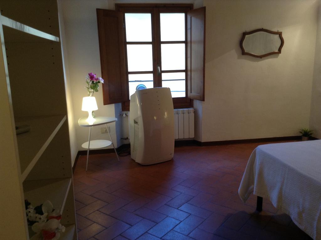 Apartament Vellutini Number One Florencja Pokój zdjęcie